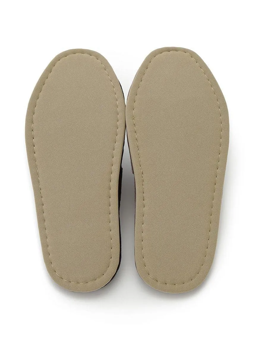 Emblem Motif Velour Room Shoes gallery 3