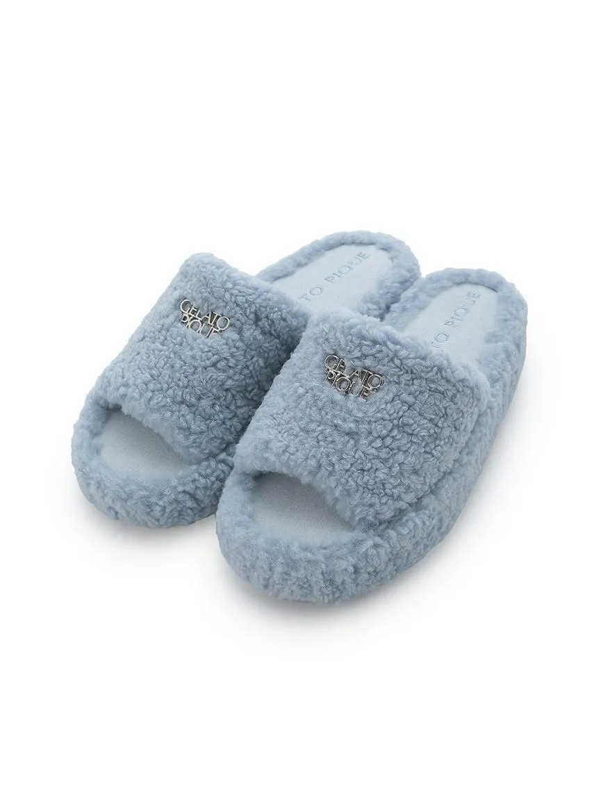 Logo Boa Fleece Room Shoes gallery 2