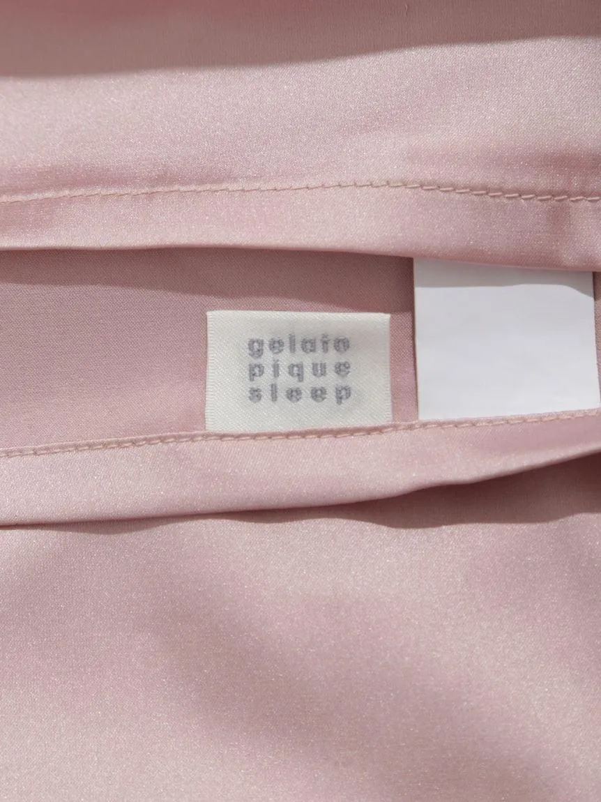 [Sleep] Satin Embroidery Pillow Case With Gift Package gallery 3